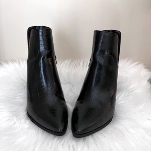 Black Crocodile-Embossed Pointed-Toe Booties